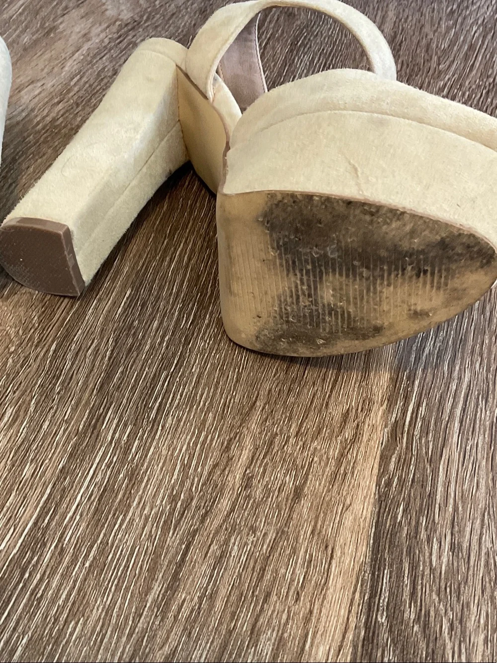 Steve Madden Neutral Beige Suede Platform Peep-Toe Sandals